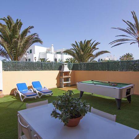Anju Villas Los Delfines Bravo'S Apartments Corralejo Eksteriør billede