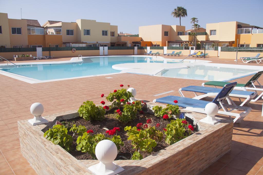 Anju Villas Los Delfines Bravo'S Apartments Corralejo Eksteriør billede